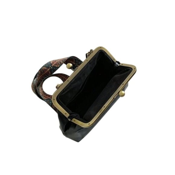 Kisslock Vegan Leather Black Crossbody with chain and guitar strap crossbody - Picture 6 of 6